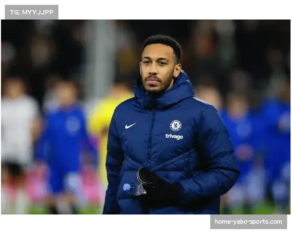 老将奥巴梅扬回归马赛 经验传承助力青年才俊成长 老将奥巴梅扬回归马赛 经验传承助力青年才俊成长